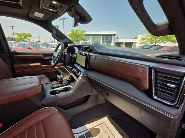 Photo of 2024 Onyx Black GMC Sierra 1500