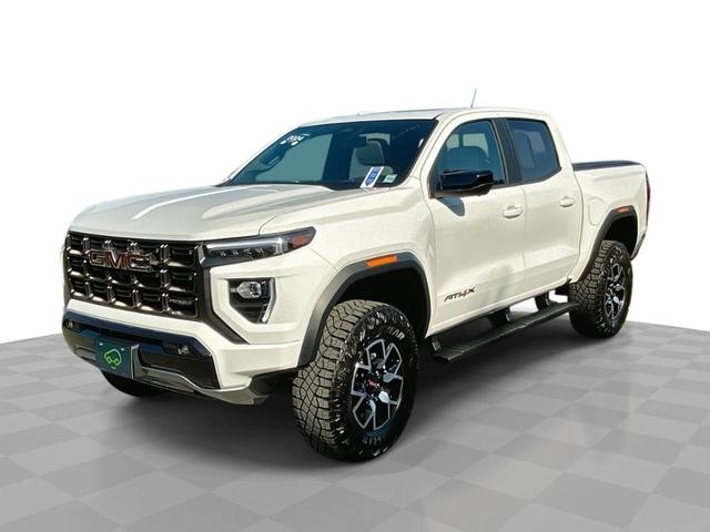 Photo of 2024 Summit White GMC Canyon