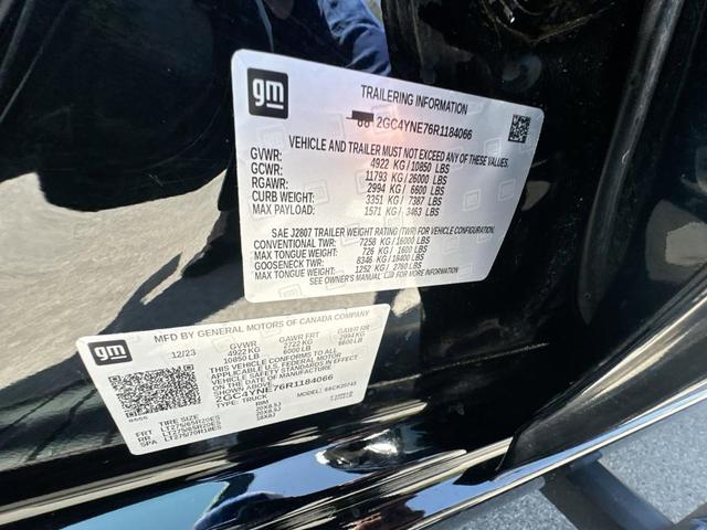 Photo of 2024 Black Chevrolet Silverado 2500