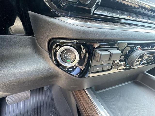 Photo of 2024 Black Chevrolet Silverado 2500