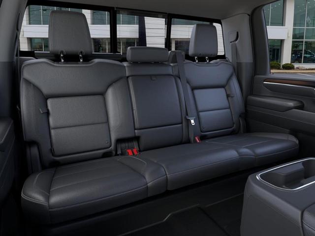 Photo of 2025 Summit White GMC Sierra 2500