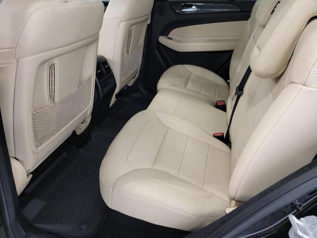 Photo of 2018 Black Mercedes-Benz GLE 350