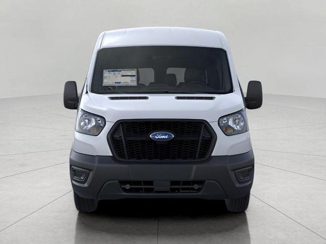 Photo of 2025 Oxford White Ford Transit-350