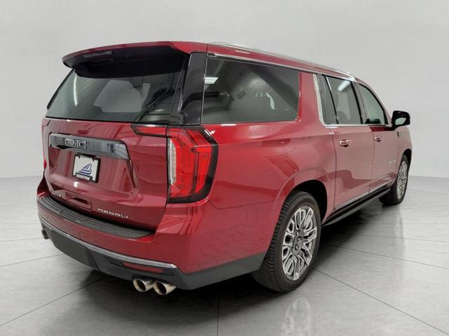 Photo of 2023 RED METALLIC GMC Yukon XL