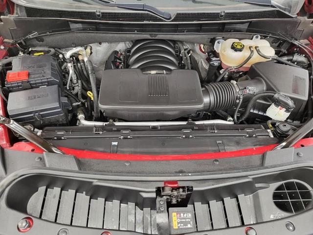 Photo of 2023 RED METALLIC GMC Yukon XL