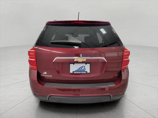 Photo of 2017 Siren Red Tintcoat Chevrolet Equinox