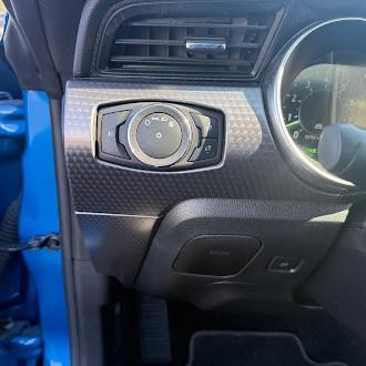 Photo of 2019 Velocity Blue Metallic Ford Mustang