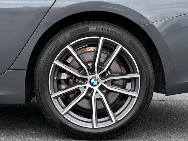 Photo of 2022 Mineral Gray Metallic BMW 330