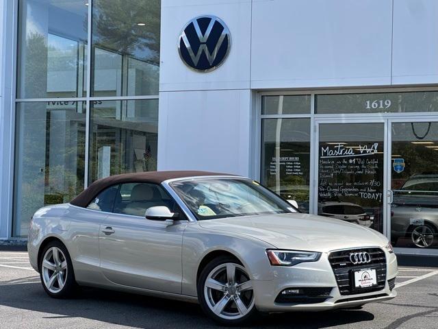 Photo of 2014 Ice Silver Metallic / Brown Roof Audi A5