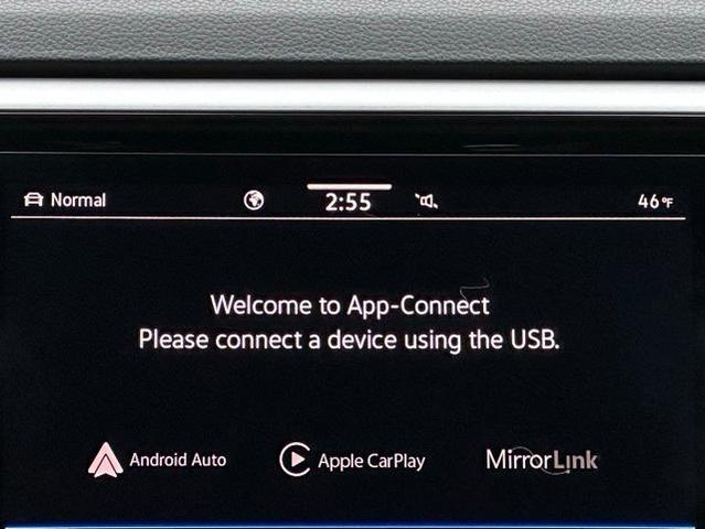 Photo of 2021 Deep Black Pearl Effect Volkswagen Atlas