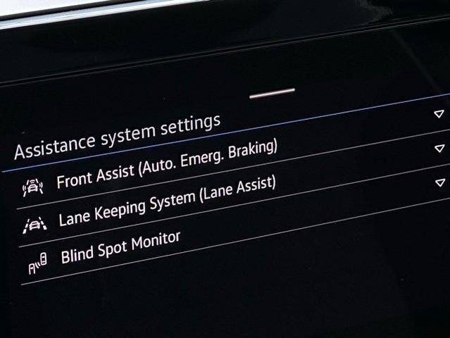 Photo of 2025 Pure White Volkswagen Taos