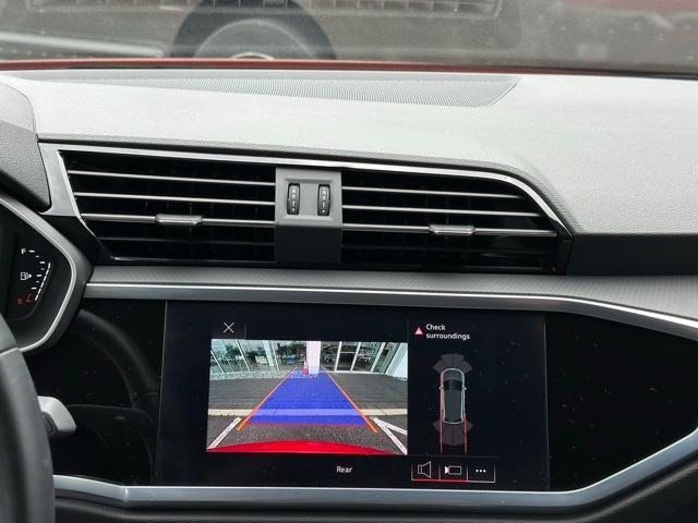 Photo of 2022 Tango Red Metallic Audi Q3