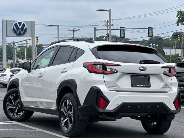Photo of 2024 Crystal White Pearl Subaru Crosstrek