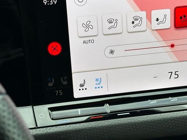 Photo of 2022 Deep Black Pearl Effect Volkswagen Golf GTI
