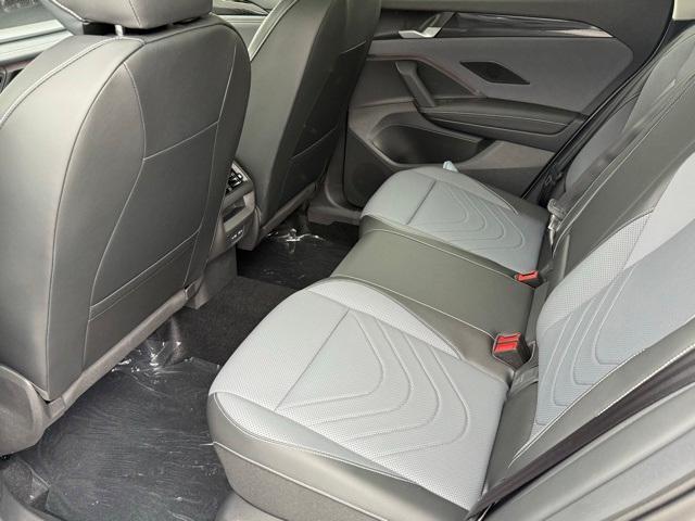 Photo of 2025 Pure White Volkswagen Tiguan