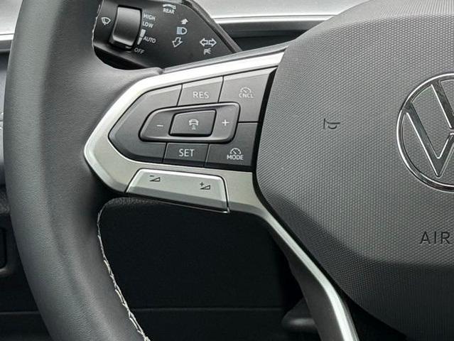 Photo of 2025 Pure White Volkswagen Tiguan