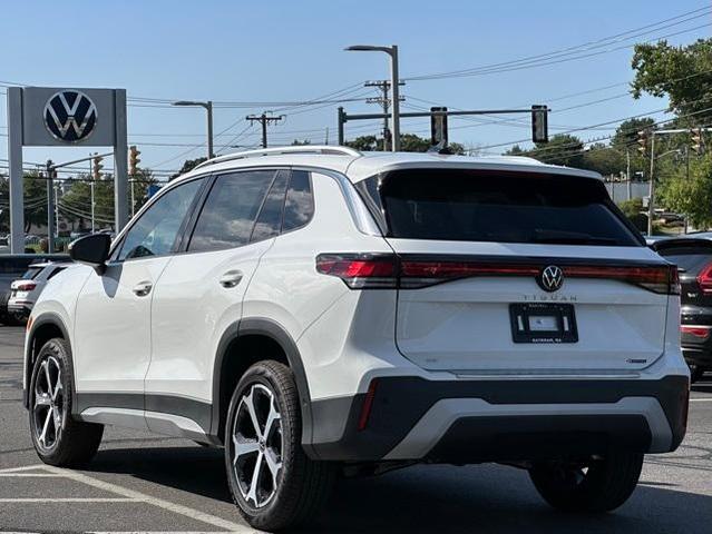 Photo of 2025 Pure White Volkswagen Tiguan
