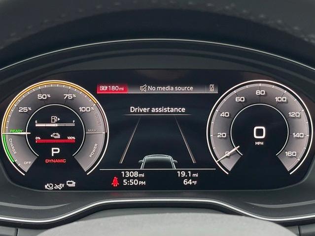 Photo of 2024 Ultra Blue Metallic Audi Q5 e