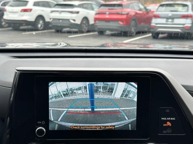 Photo of 2023 Magnetic Gray Metallic Toyota Highlander