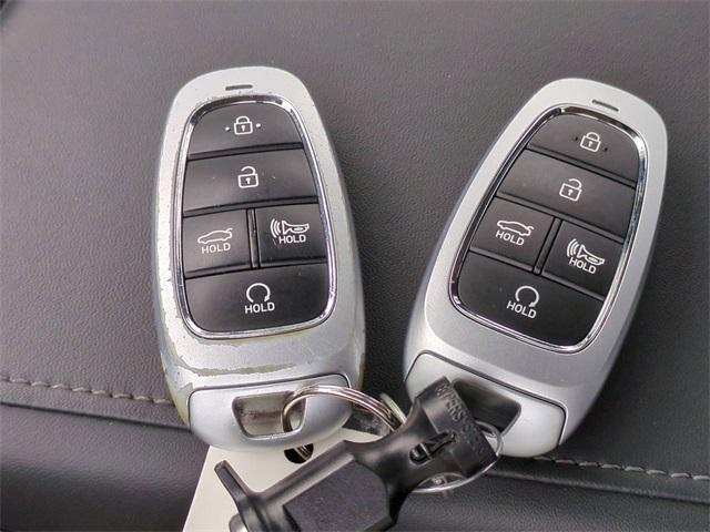 Photo of 2022 Portofino Gray Hyundai SONATA