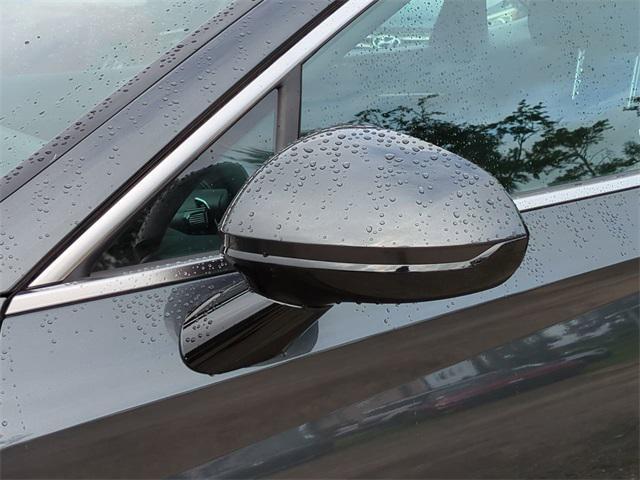 Photo of 2025 Portofino Gray Hyundai SONATA Hybrid