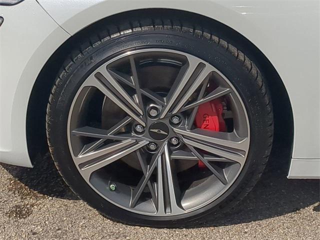 Photo of 2024 Uyuni White Genesis G70