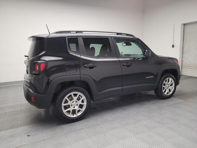 Photo of 2020 Black Clearcoat Jeep Renegade