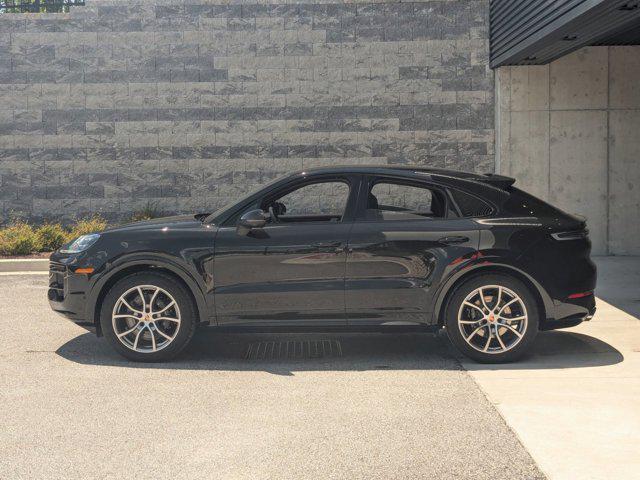 Photo of 2025 Chromite Black Metallic Porsche Cayenne