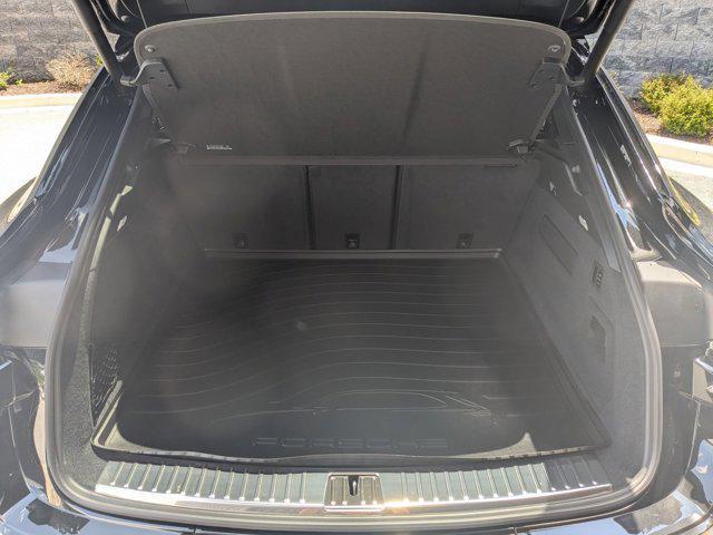Photo of 2025 Chromite Black Metallic Porsche Cayenne
