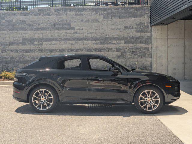 Photo of 2025 Chromite Black Metallic Porsche Cayenne