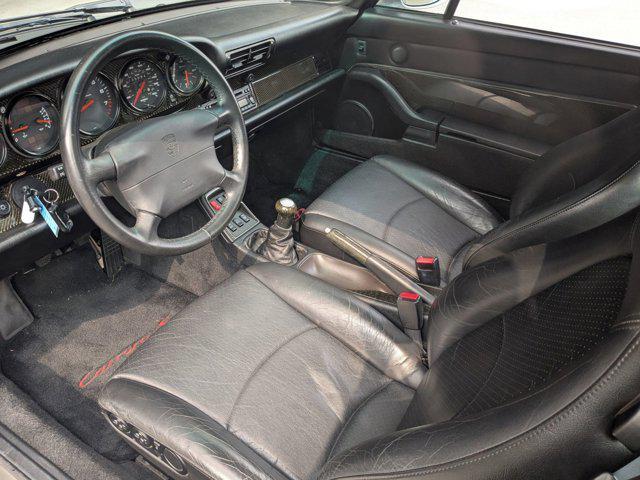 Photo of 1998 Polar Silver (Met) Porsche 911