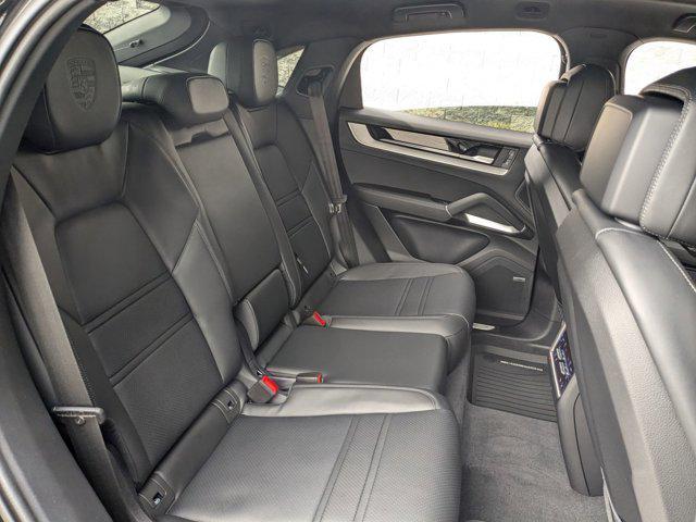 Photo of 2025 Chromite Black Metallic Porsche Cayenne