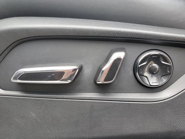 Photo of 2019 White Diamond Pearl Acura RDX