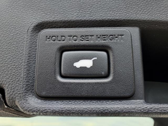 Photo of 2019 White Diamond Pearl Acura RDX
