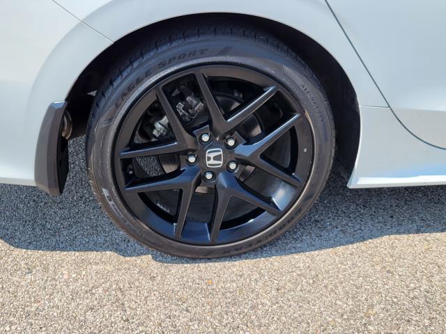Photo of 2022 Platinum White Pearl Honda Civic Si