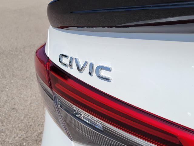 Photo of 2022 Platinum White Pearl Honda Civic Si