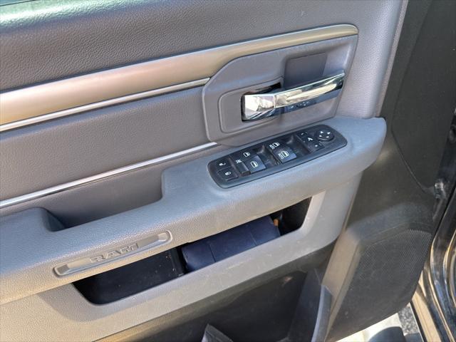 Photo of 2019 Black Clearcoat RAM 1500
