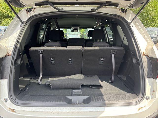 Photo of 2025 Platinum White Pearl Honda Pilot