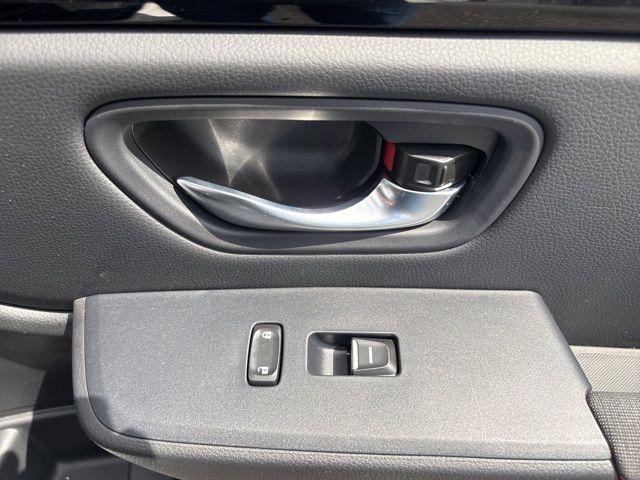 Photo of 2025 Platinum White Pearl Honda Pilot