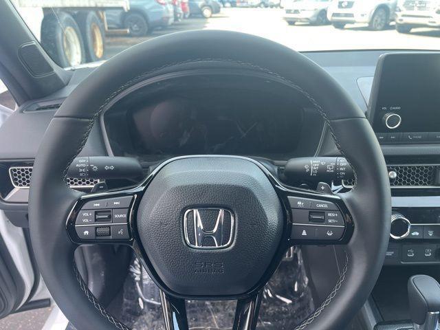 Photo of 2025 Platinum Honda Civic