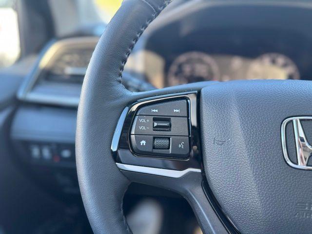 Photo of 2025 Celestial Blue Metallic Honda Odyssey