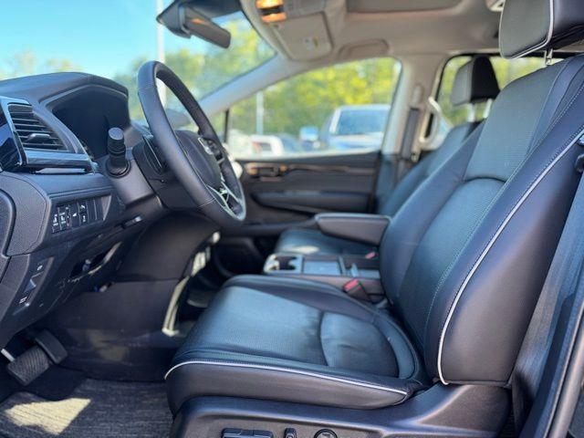 Photo of 2025 Celestial Blue Metallic Honda Odyssey