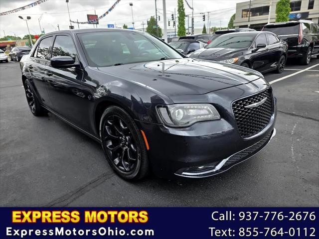2019 Chrysler 300
