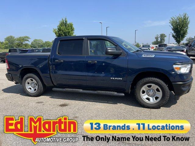 Photo of 2019 Patriot Blue Pearlcoat RAM 1500