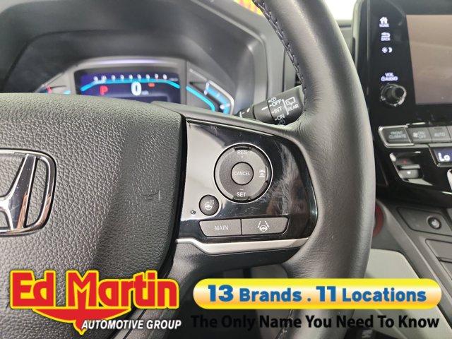 Photo of 2019 Crystal Black Pearl Honda Odyssey