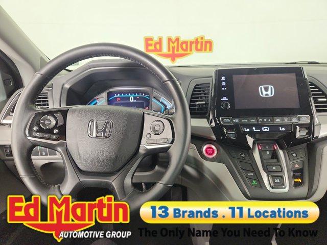 Photo of 2019 Crystal Black Pearl Honda Odyssey