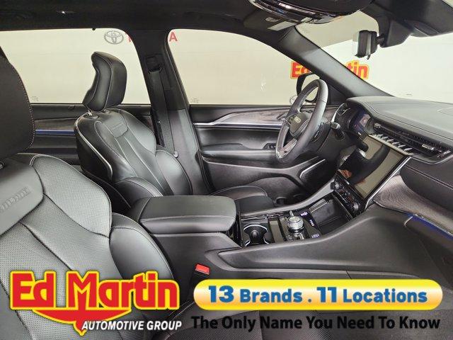 Photo of 2024 Baltic Gray Metallic Clearcoat Jeep Grand Cherokee L