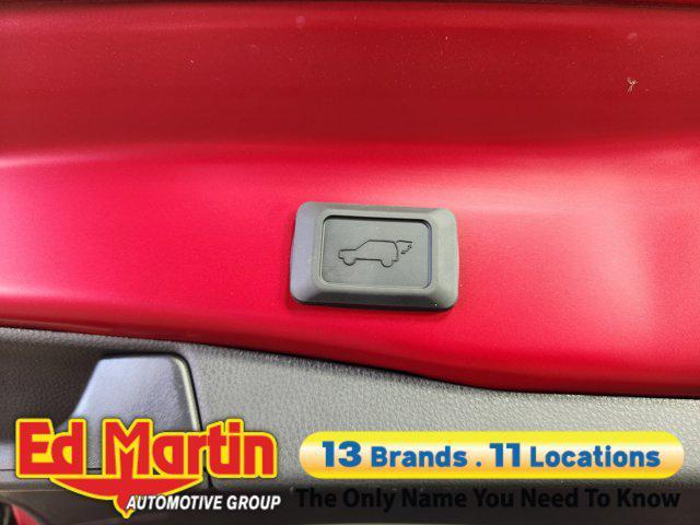 Photo of 2025 Ruby Flare Pearl Toyota RAV4