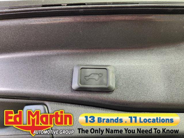 Photo of 2025 Magnetic Gray Metallic Toyota RAV4