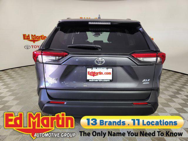 Photo of 2025 Magnetic Gray Metallic Toyota RAV4